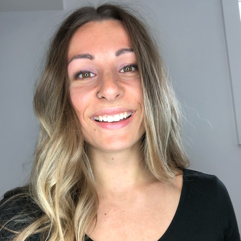 Meet your Posher, Leah